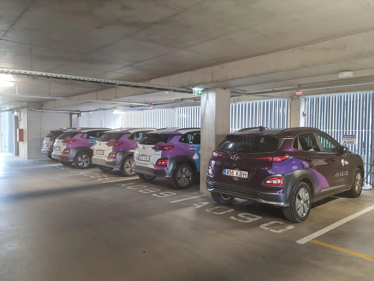 Telial on kümme elektriautot, mis on töötajatele erasõitudeks kasutatavad analoogselt Bolti rendiautodele.