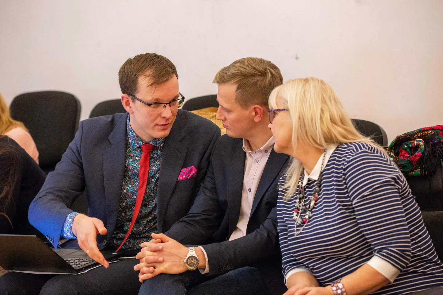 Järva vallavanem Rait Pihelgas (vasakult) ning abivallavanemad Toomas Tammik ja Tiina Oraste.