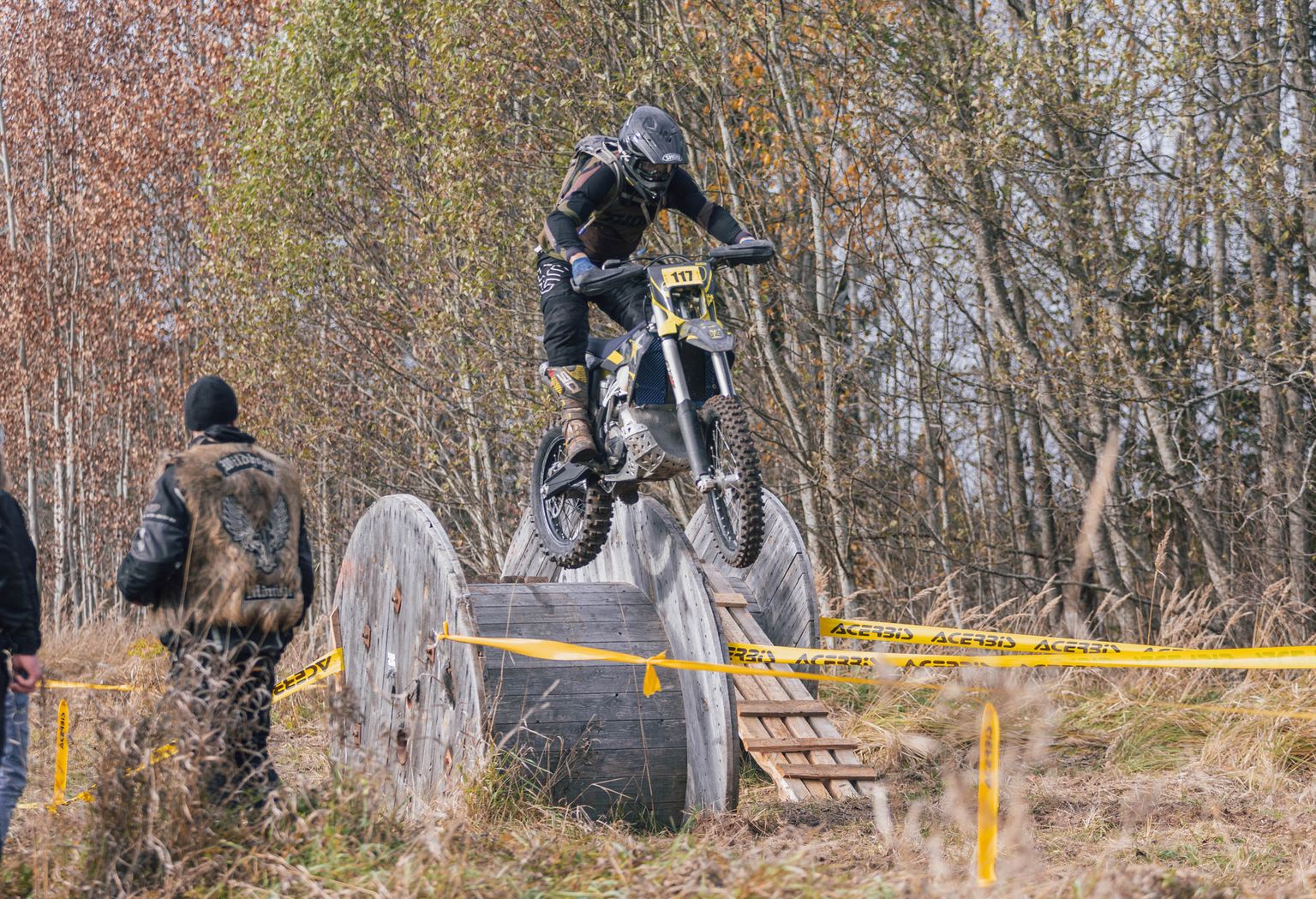 Eesti Hard Enduro meistri- ja karikavõistluste 2. etapp peeti Valga lähiümbruses kulgeval rajal.