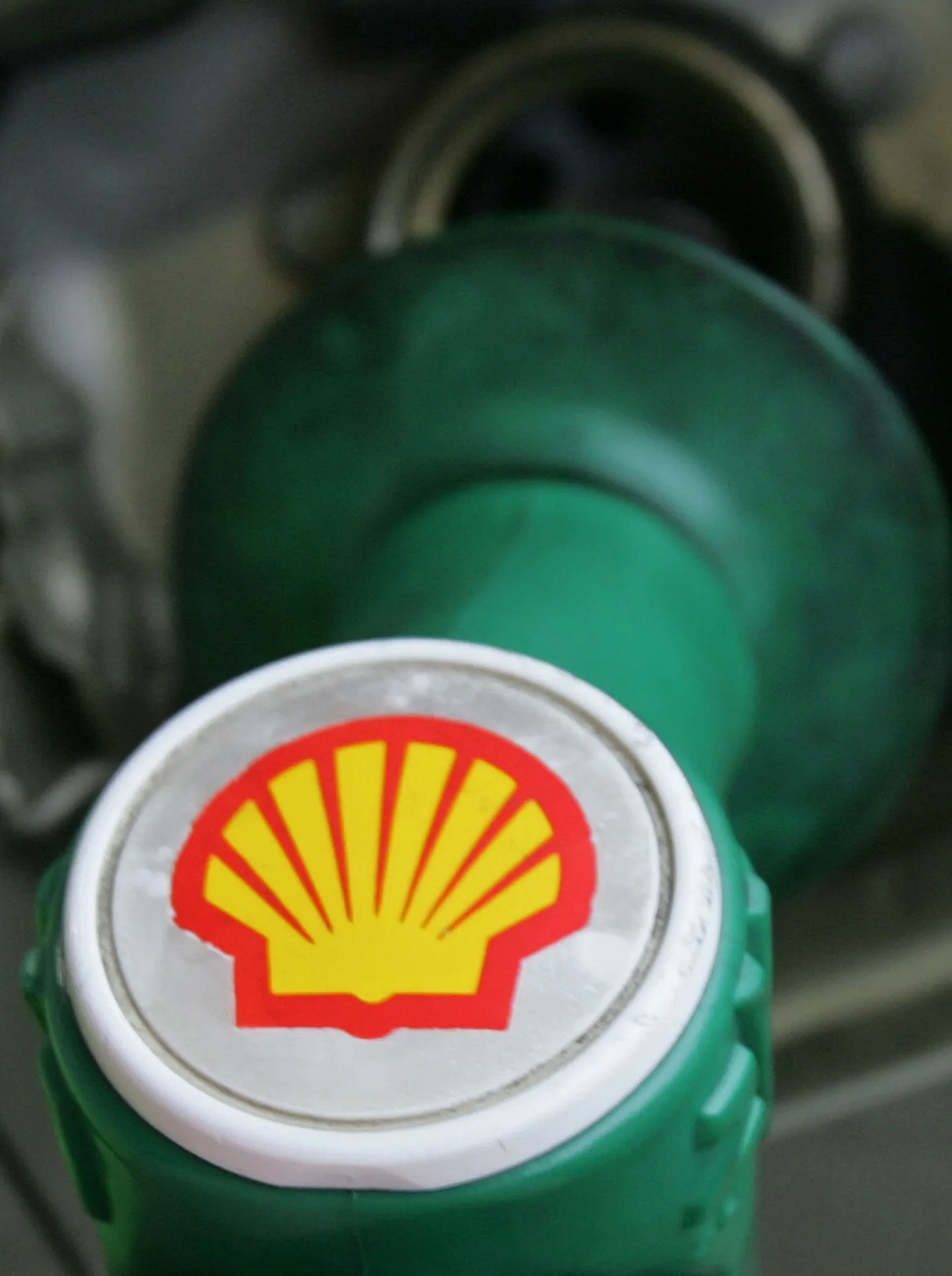 Nigeeria sissid ründasid Shelli naftatoru.