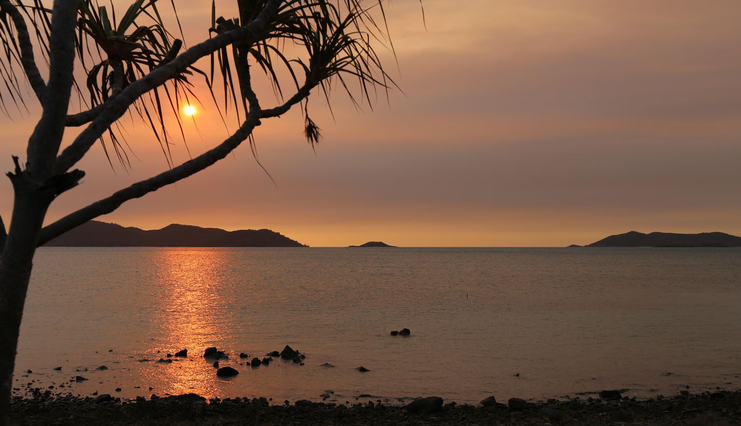 Päikeseloojang Torres Strait saarestikul