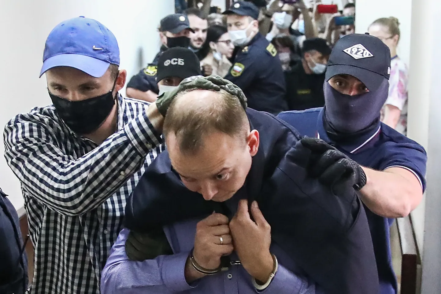 Иван Сафронов.