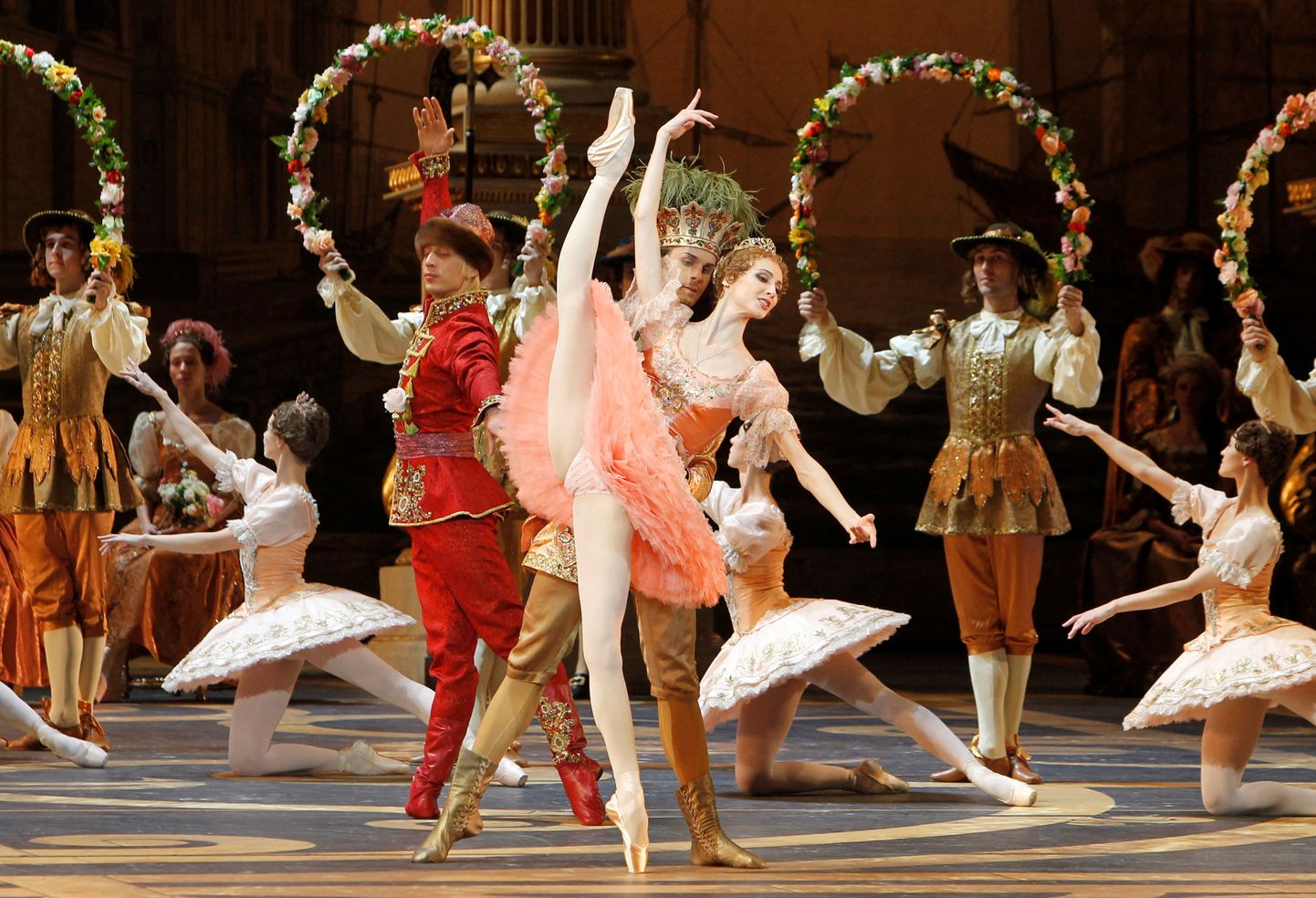 Baleta izrāde Maskavas Lielajā teātrī. Ilustratīvs attēls.
