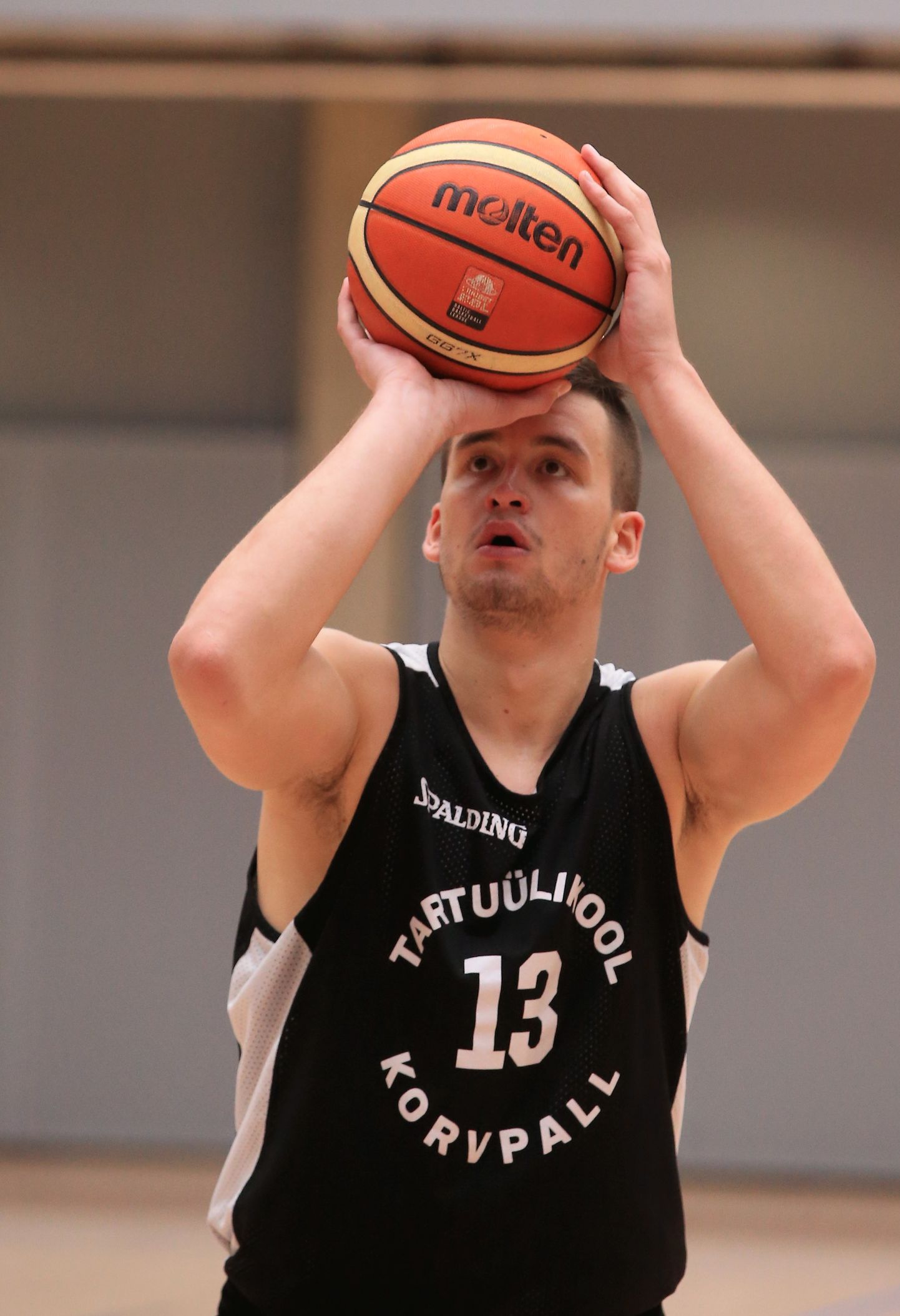 Kregor Hermet mängib sel nädalal Eesti korvpallikoondise nimel kaks mängu. Neist esimeses, Põhja-Makedoonia vastu, tõi Hermet eestlased võidule lähemale kaheksa punktiga.