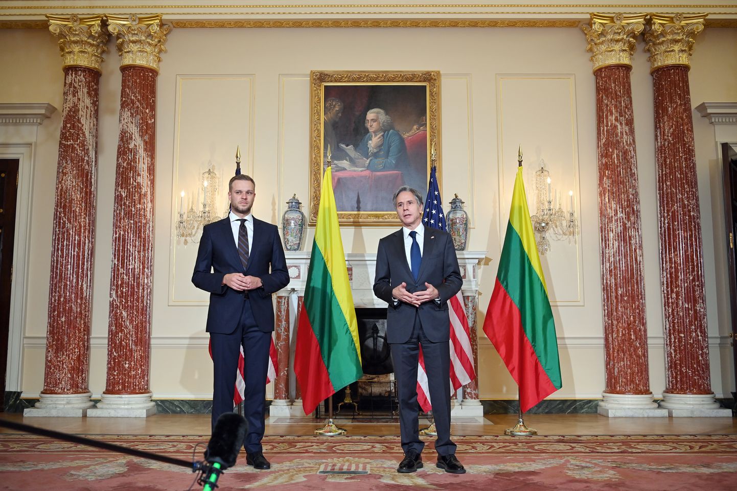 Министр иностранных дел Литвы Габриелюс Ландсбергис и госсекретарь США Энтони Блинкен.