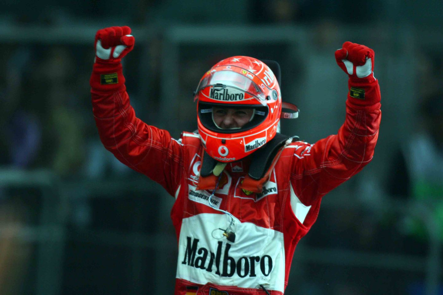 Marlboro oli pikaaegne sponsor Ferrari Vormel 1 meeskonnale, kuni sigarettide reklaamimine vormelitel 2008 keelustati.