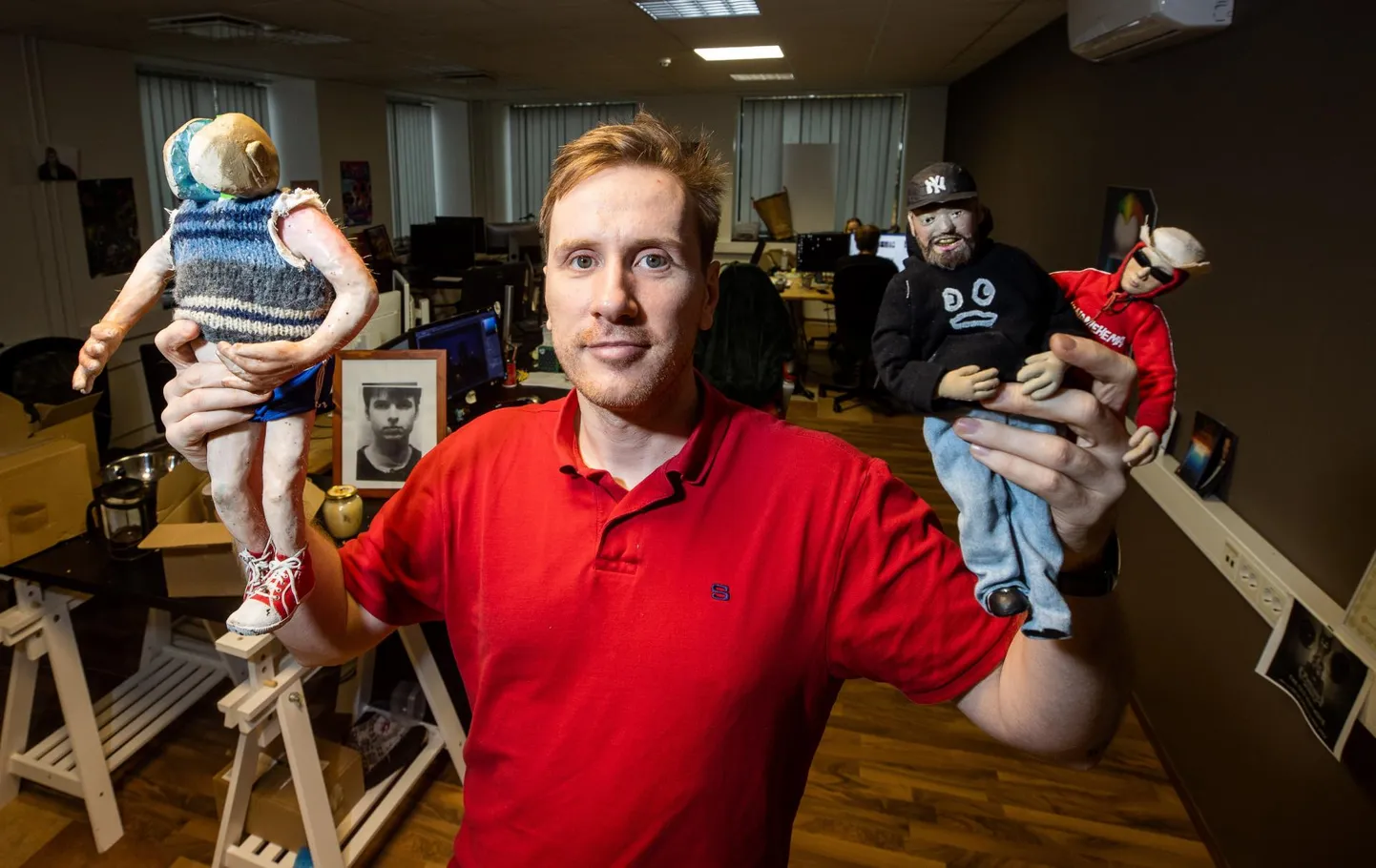 «Vanamehe» multikate režissöör Mikk Mägi elab kirevas nukumaailmas.