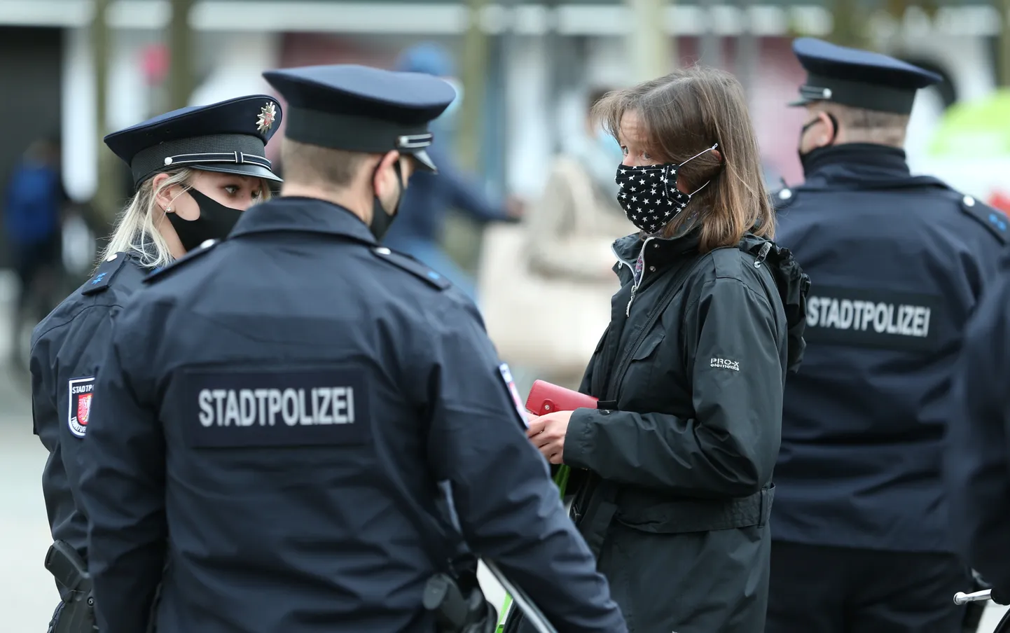 Frankfurdi politseinikud. Foto on illustreeriv.