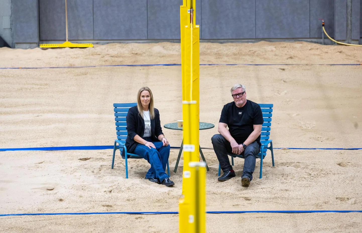 NETi juhataja Herle Laidvee ja projekti eestvedaja ettevõtja Vallot Mangus tõdesid, et võrkpallureid käib spordihoones palju ning suvele mõeldes oleks vaja rajada ka kõigile kasutamiseks mõeldud väliväljakuid. Linnavalitsus ootab aga detailsemat plaani.