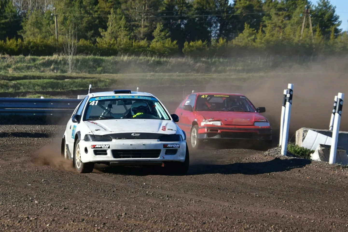 Pärnu Ülejõe põhikoolis õppiv 13aastane Albert Pärtelson (nr 41) teeb isa jälgedes autospordis esimesi samme.