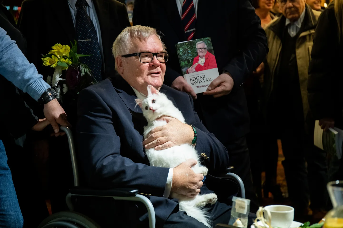 Raamatu "Edgar Savisaar - Poliitik ja romantik" esitlus.