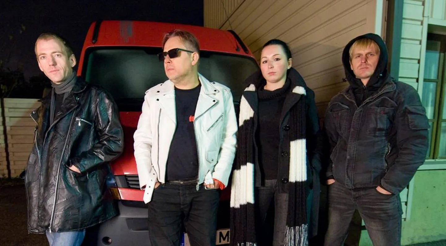 «Tehaserocki» esimese päeva peaesineja on hiljuti oma 25. aastapäeva tähistanud ansambel Vennaskond.