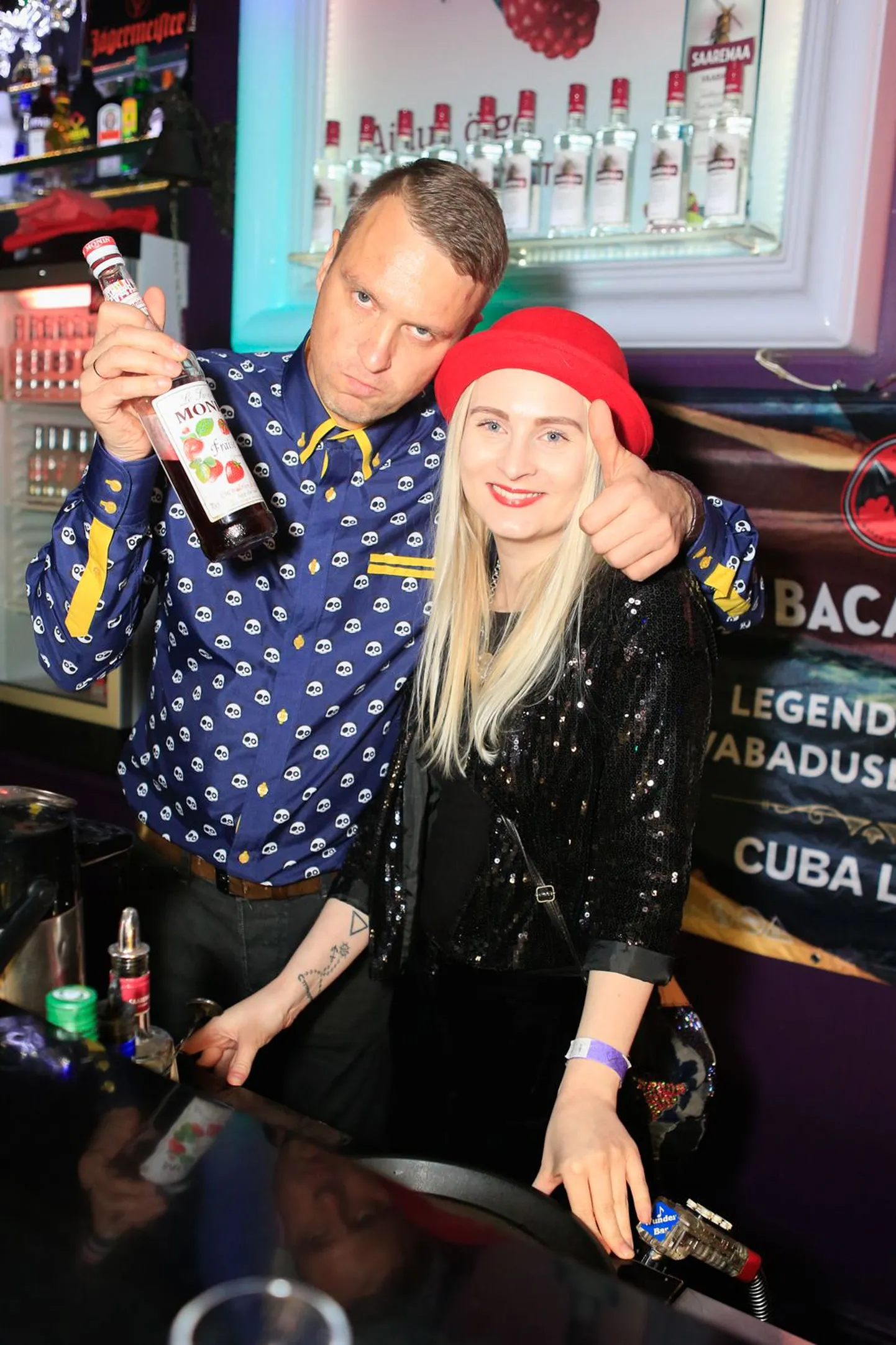 Raadio Ring FM 20. sünnipäevapidu. Saatejuhid Rauno Märks ja Agnes Aaliste