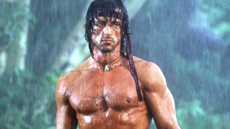 Sylvester Stallone Rambona märulis «Esimene veri» (1982)