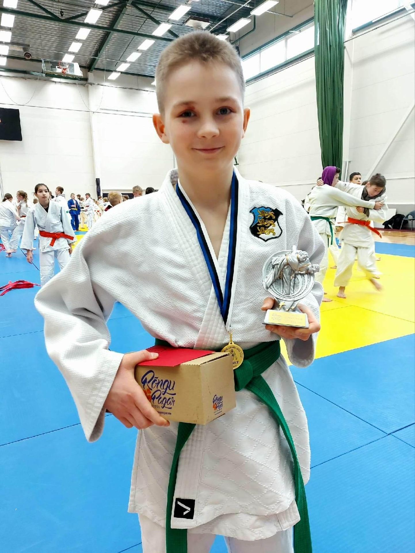 Viljandi spordikooli judoka Kuldar Vorobjov tuli kahel märtsi nädalavahetusel oma vanuseklassis turniirivõitjaks.