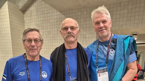 Ujumisveteranid korraldasid EMil ilmataadi vingerpusside kiuste medalisaju