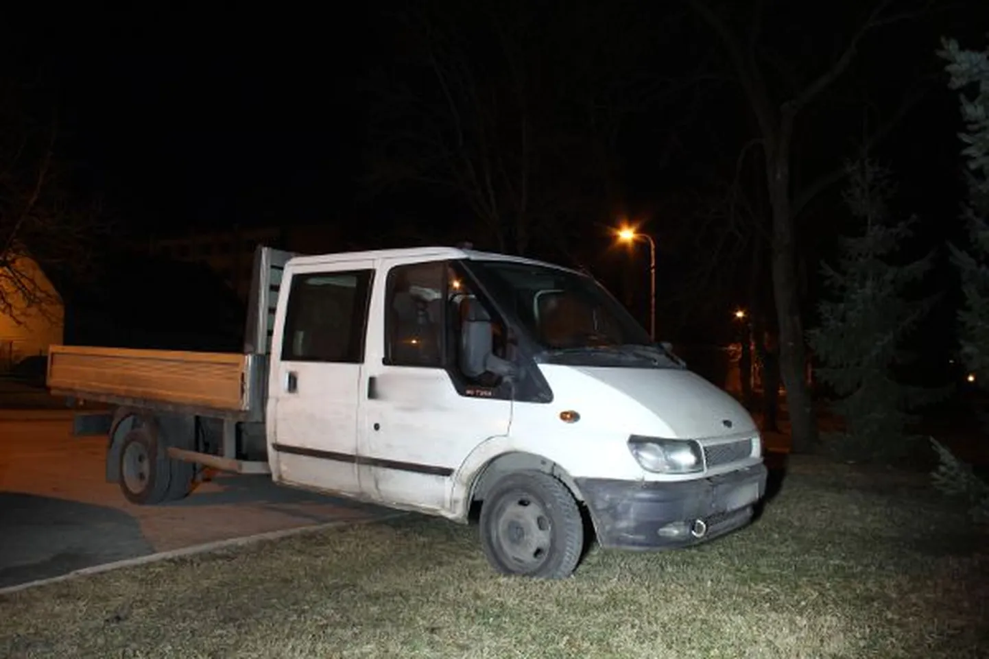 Kaubik Ford Transit