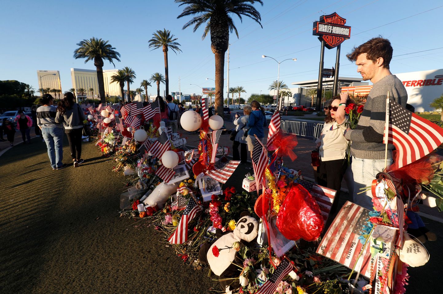 Las Vegase tulistamises hukkunute mälestamine
