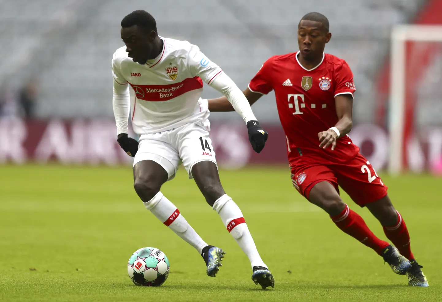 Silas Wamangituka (vasakul) ja David Alaba.