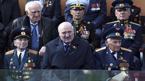 TERVISEPROBLEEMID? ⟩ Lukašenka kadumine avalikkuse eest tekitab küsimusi