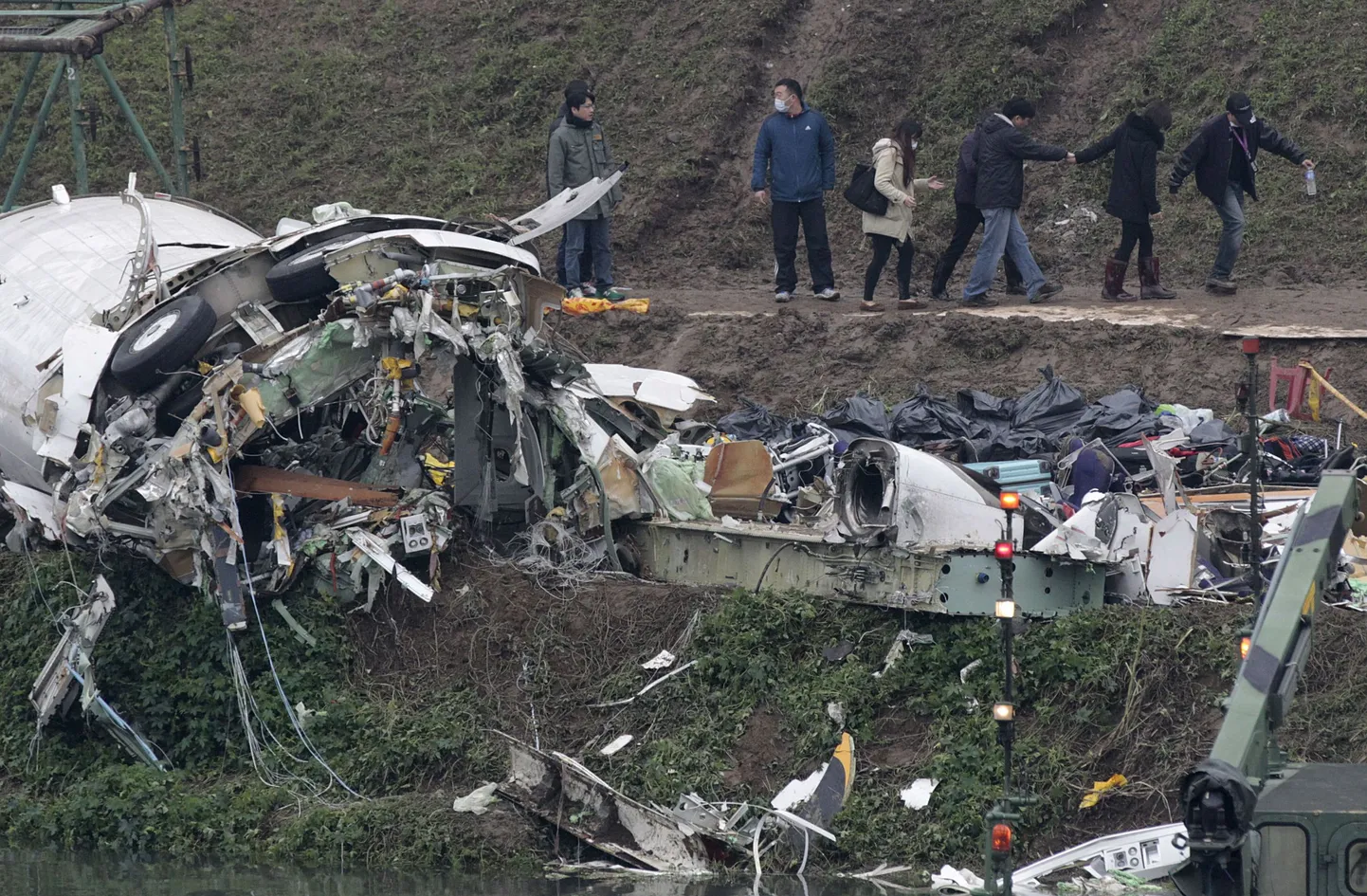 TransAsia Airways Flight 235