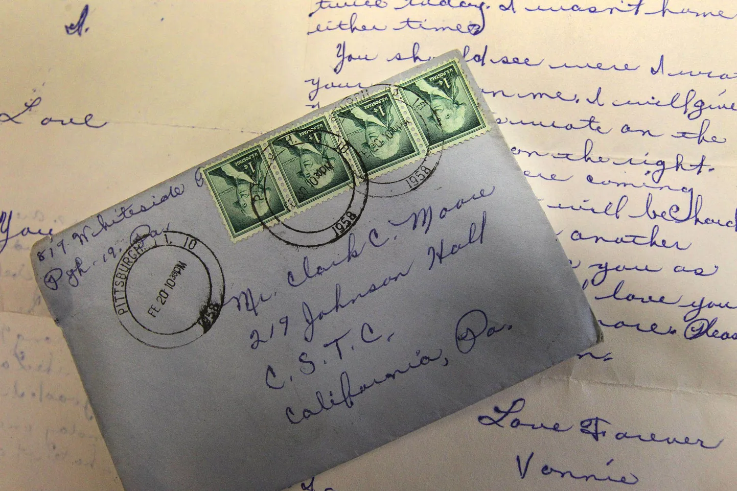 1958. aasta veebruaris teele pandud ja alles nüüd adressaadini jõudnud armastuskiri.
