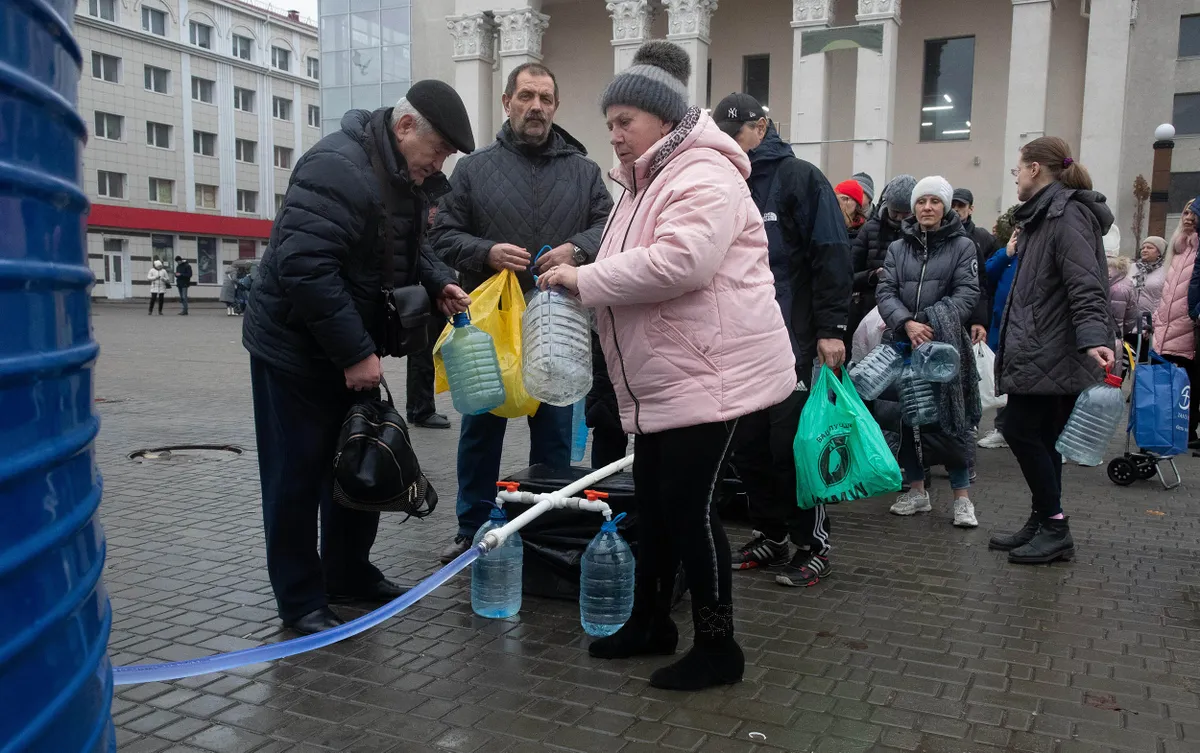 Joogivee jagamise punkt Hersoni kesklinnas.