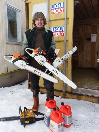 Andrei Kulagin oma töövahenditega.