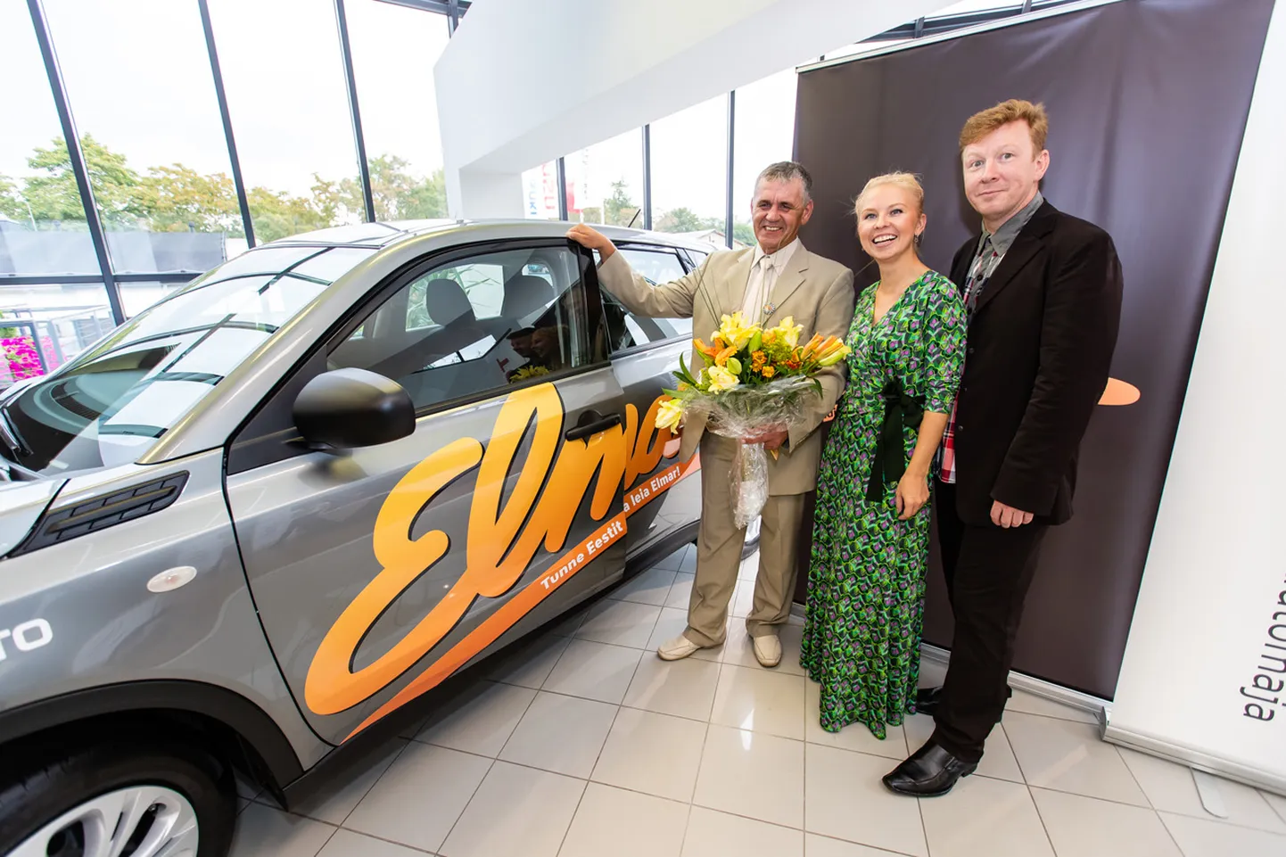 Eelmise aasta automängu võitja Kaupo Kerge, raadio Elmar peatoimetaja Mari-Liis Männik ja raadio Elmar saatejuht Veiko Soom