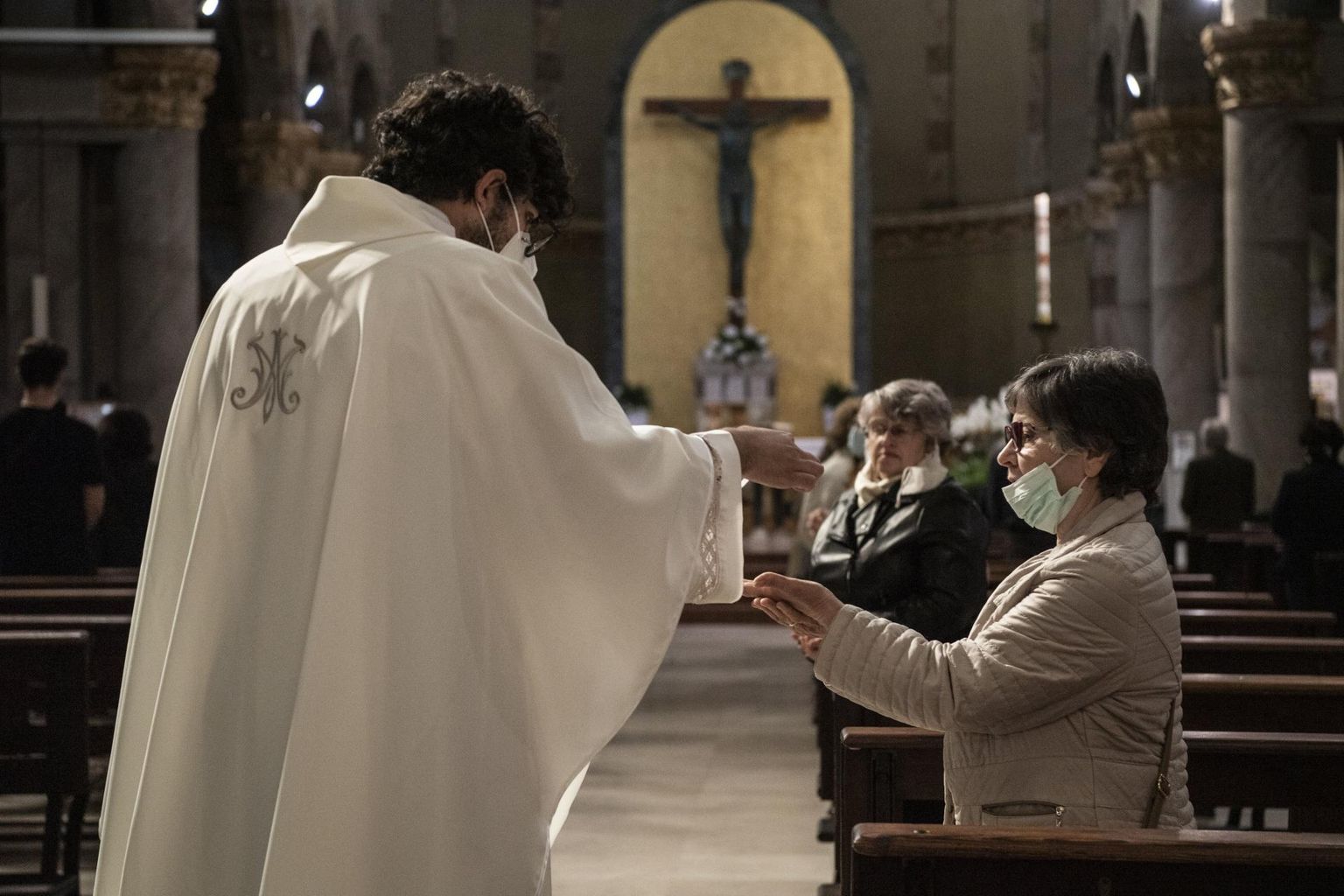 Kuigi mõnede arvates on kuuldused Torino piirkonda vaevavatest sektidest liialdatud, tegutseb Piemonte maakonnas 20 eksortsismi teostavat preestrit. 