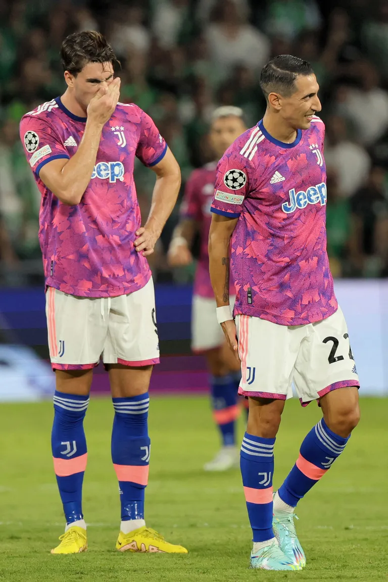 Juventuse tähtmängijad Angel Di Maria ja Dušan Vlahovic ilmselt mõistavad, et nende teekond Meistrite liigas on selleks korraks lõppenud. Väike lootuskiir veel on, ent selleks peaks väga paljud asjad kokku minema.