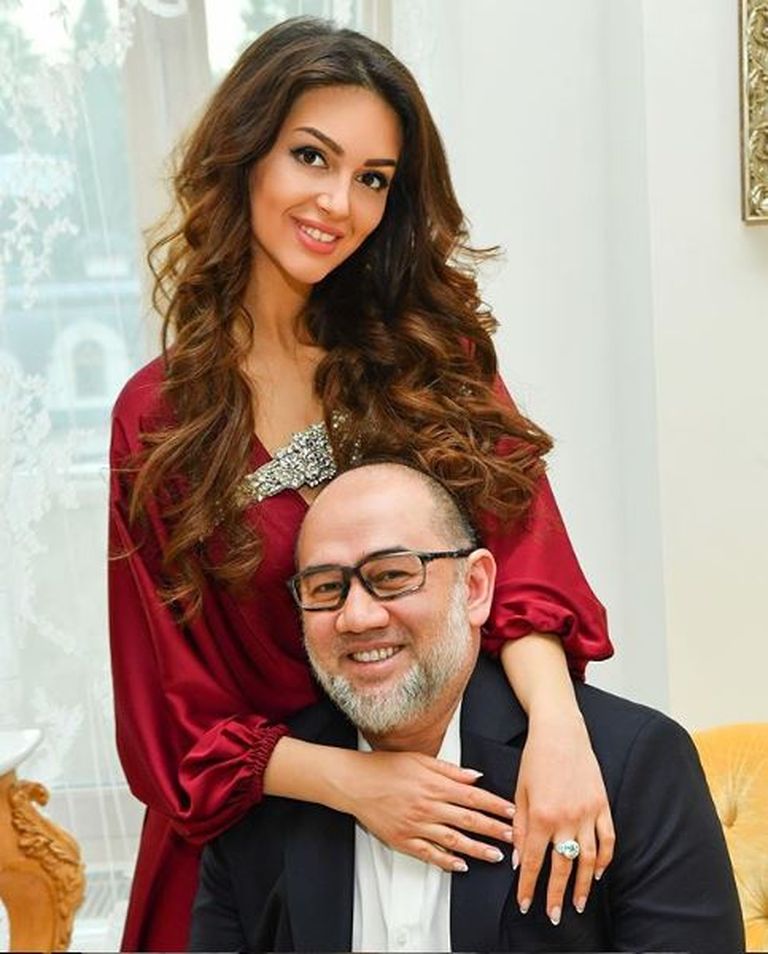 Оксана Воеводина с мужем королем Малайзии