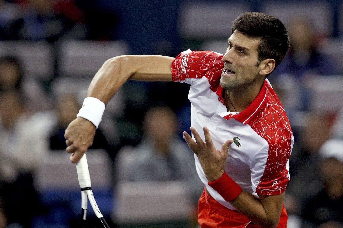 Novak Djokovic on heas hoos.