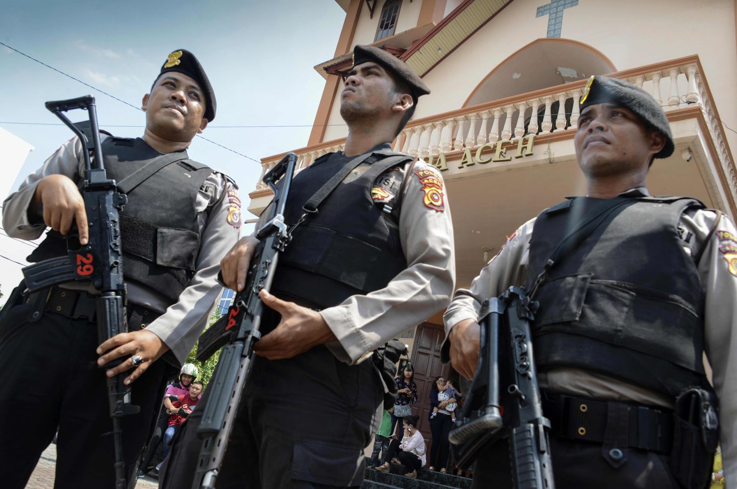 Indoneesia politsenikud valvel.