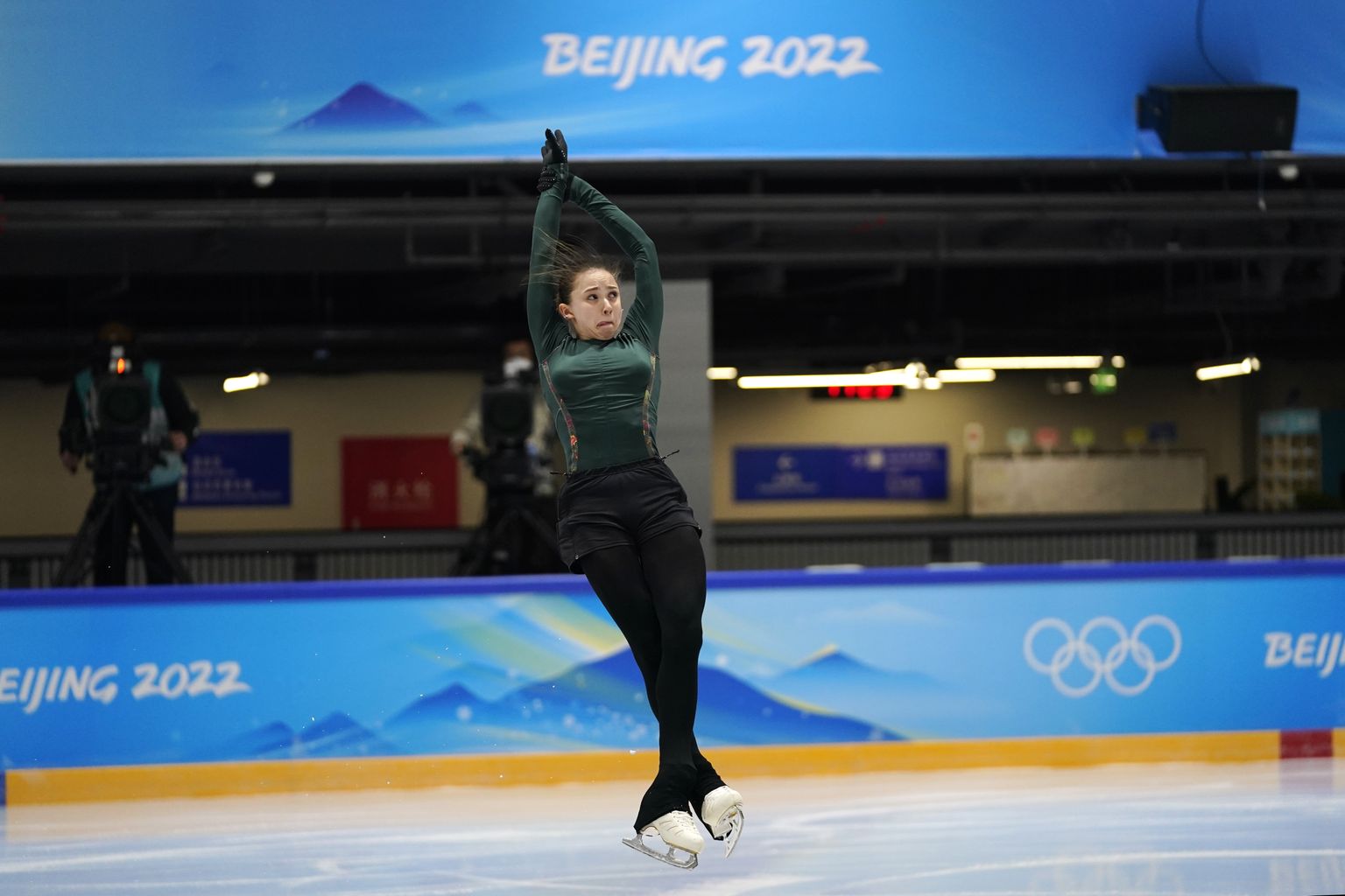 Камила Валиева, тренировка. ОИ в Пекине 2022.