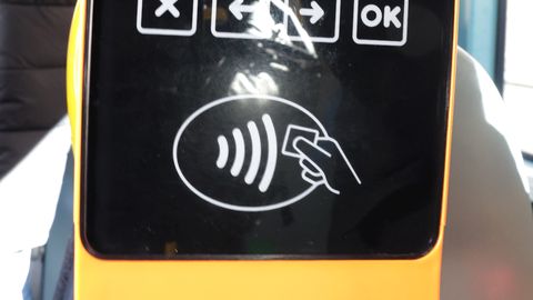 PÄEVAKÜSIMUS ⟩ Miks peab liikuvusnädalal tasuta bussisõiduks tänavu QR-koodi hankima?