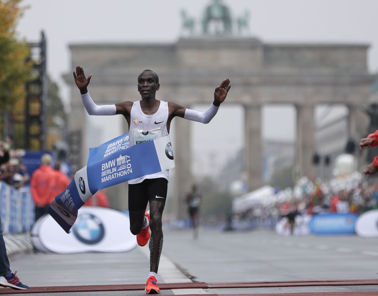 Berliini maratoni võitja Eliud Kipchoge.
