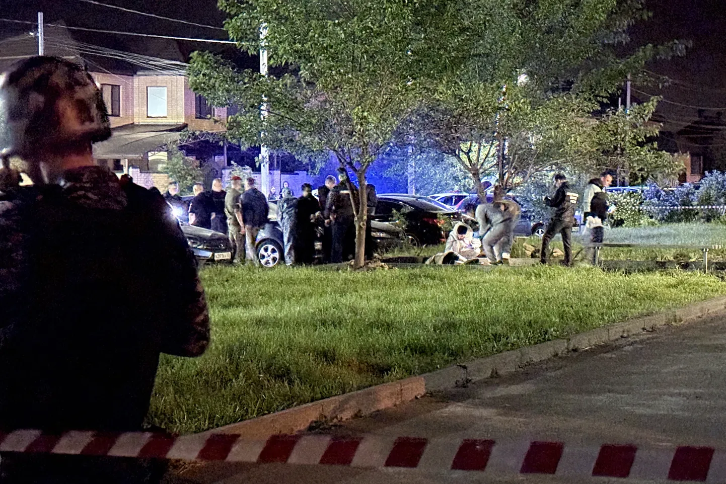 Venemaal Stravropolis toimunud plahvatuse toimumispaik, milles hukkus linna abilinnapea ja Vene agressioonisõjas osalenud sõjaveteran Zaur Gurtsjev, 29. mail 2025. aastal.