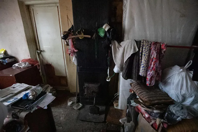Vajadusel saab kutselise korstnapühkija kontaktandmed päästeala infotelefonilt 1247. Korstnapühkijal peab kindlasti olema kehtiv kutsetunnistus, mille olemasolu saab kontrollida kutsekoja veebilehelt www.kutsekoda.ee.