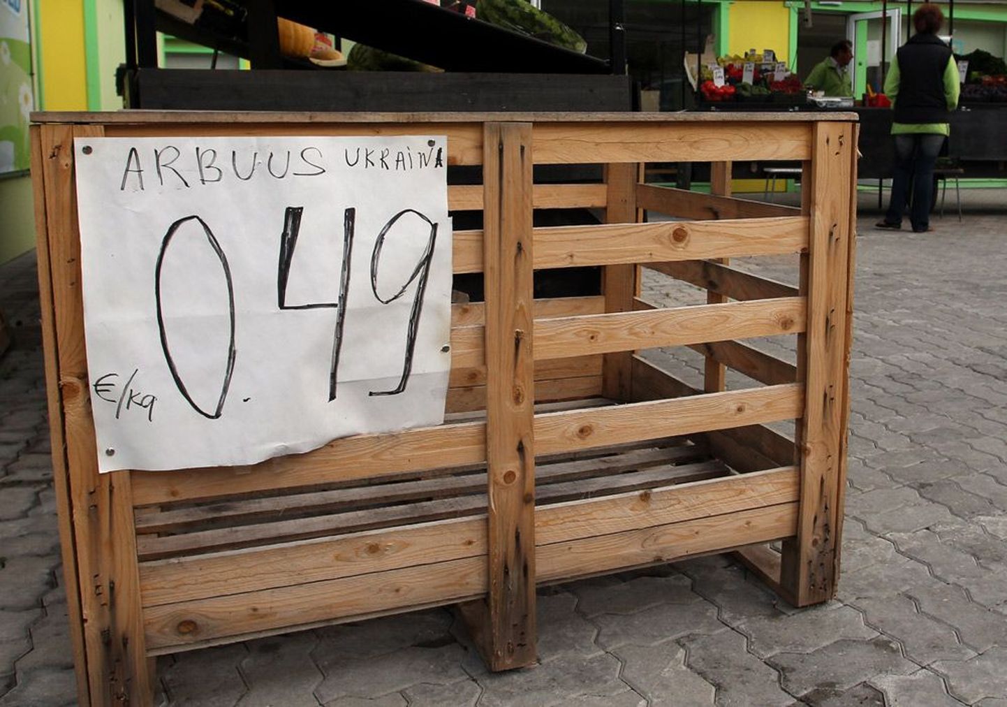 Lõunamaised arbuusikauplejad turul annavad kindlasti oma panuse Eesti varimajanduse õitsengusse.