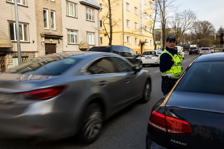 17 aastat patrullpolitseinikuna töötanud Taivo Veersalu. Foto: