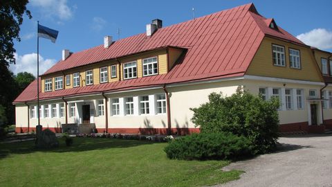Lapsevanemad hääletasid jalgadega: Mustjala kool läheb kinni
