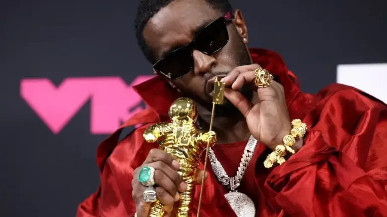 Рэпер P. Diddy.