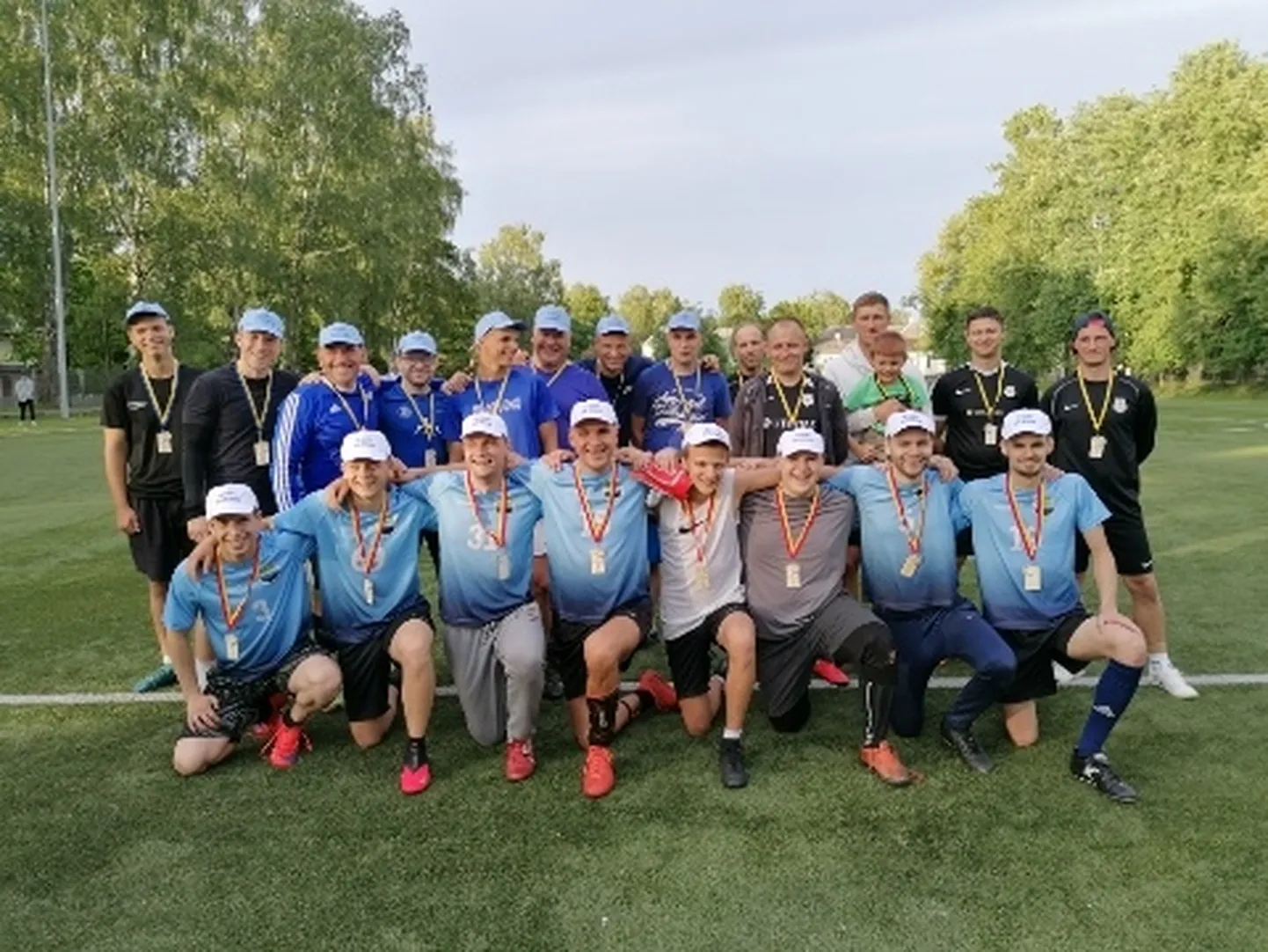 Selgusid maakonna parimad vutitiimid.