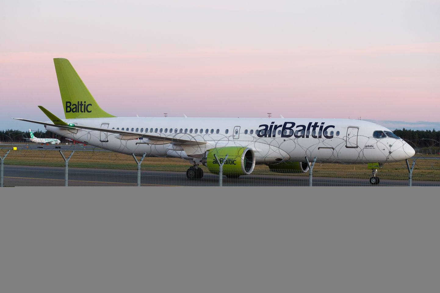 Air Baltic lennuk Tallinnas.