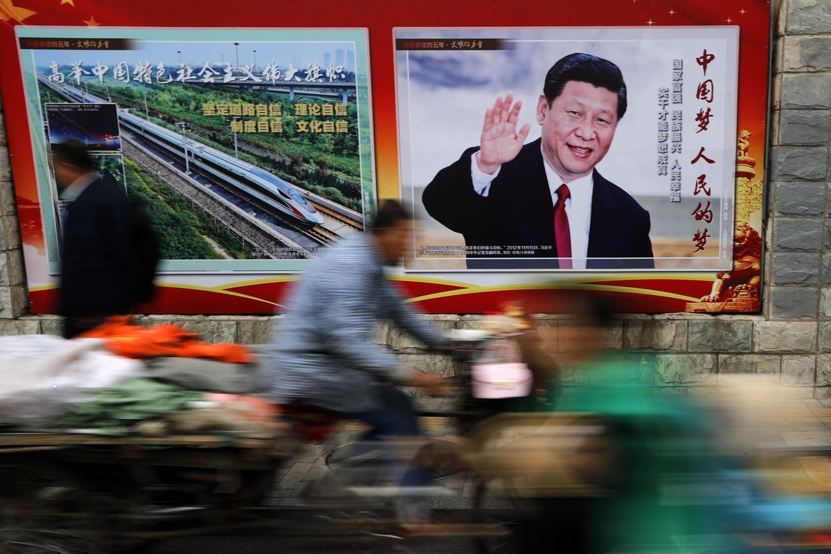 Hiina president Xi Jinping tänavaplakatil.