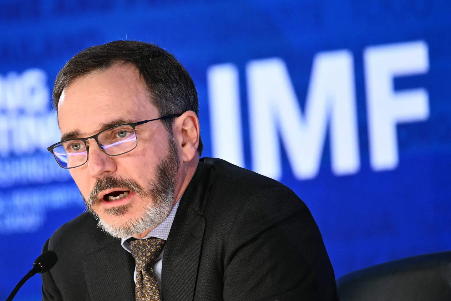 Rahvusvahelise Valuutafondi ( IMF) peaökonomist Pierre-Olivier Gourinchas 16.aprillil Washingtonis fondi peakontoris värsket majandusprognoosi tutvustamas.