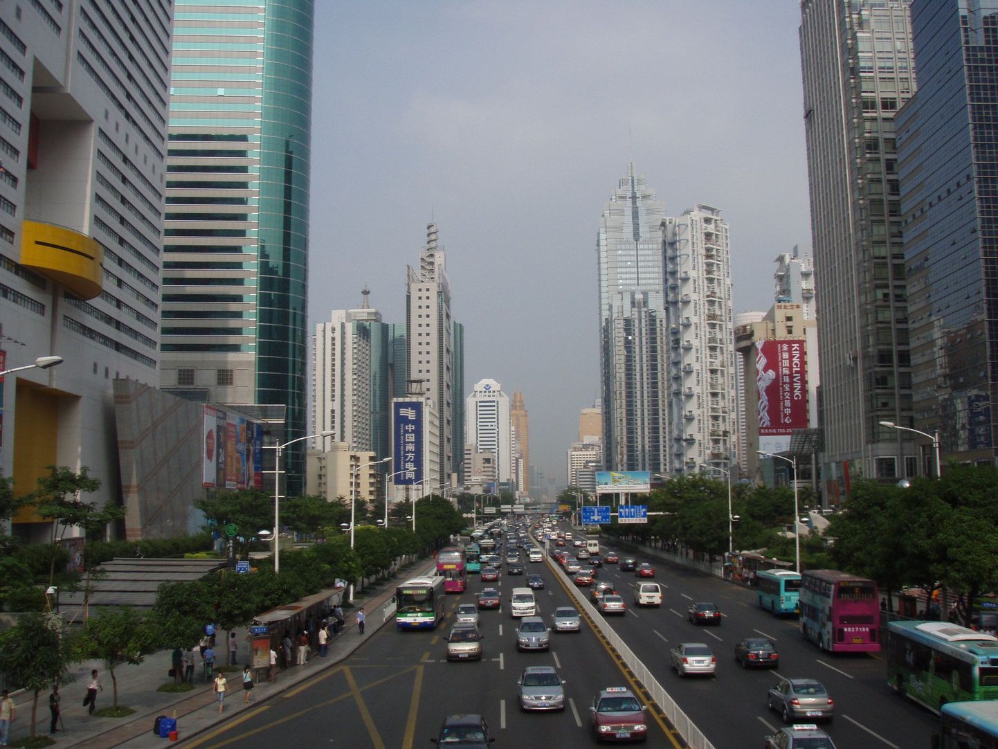 Hiinas toetab sisetarbimise kasvu linnastumine.