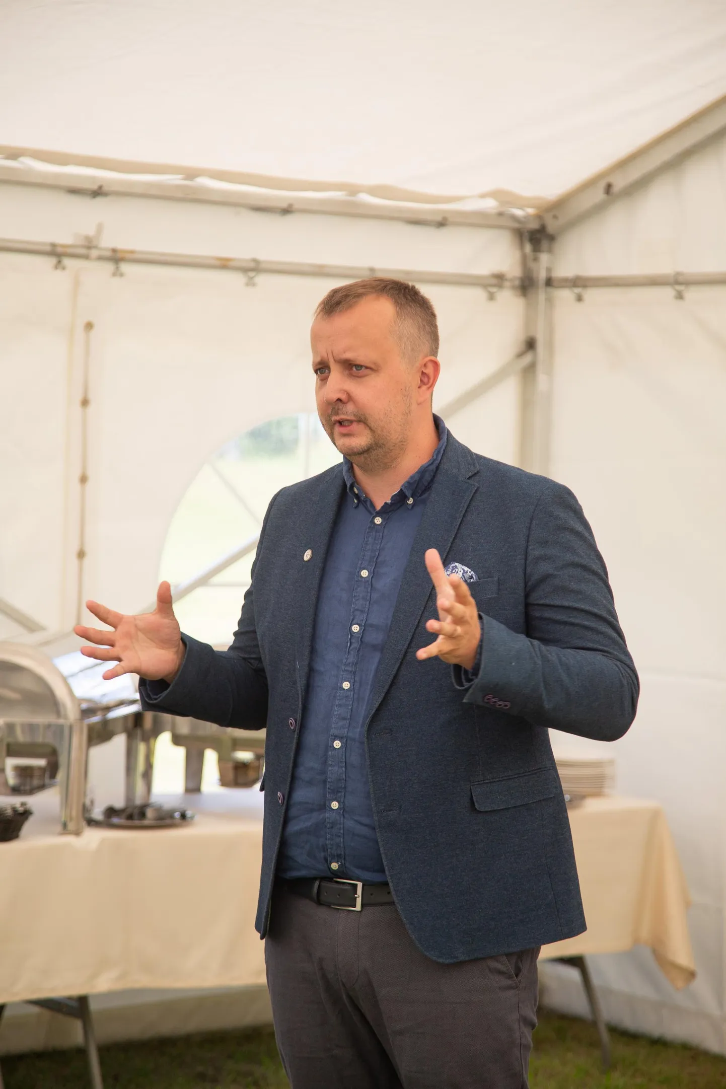ASi Põlva Vesi juhataja Kristo Kivisaar ei osanud vee saastumise põhjust neljapäeval veel öelda.