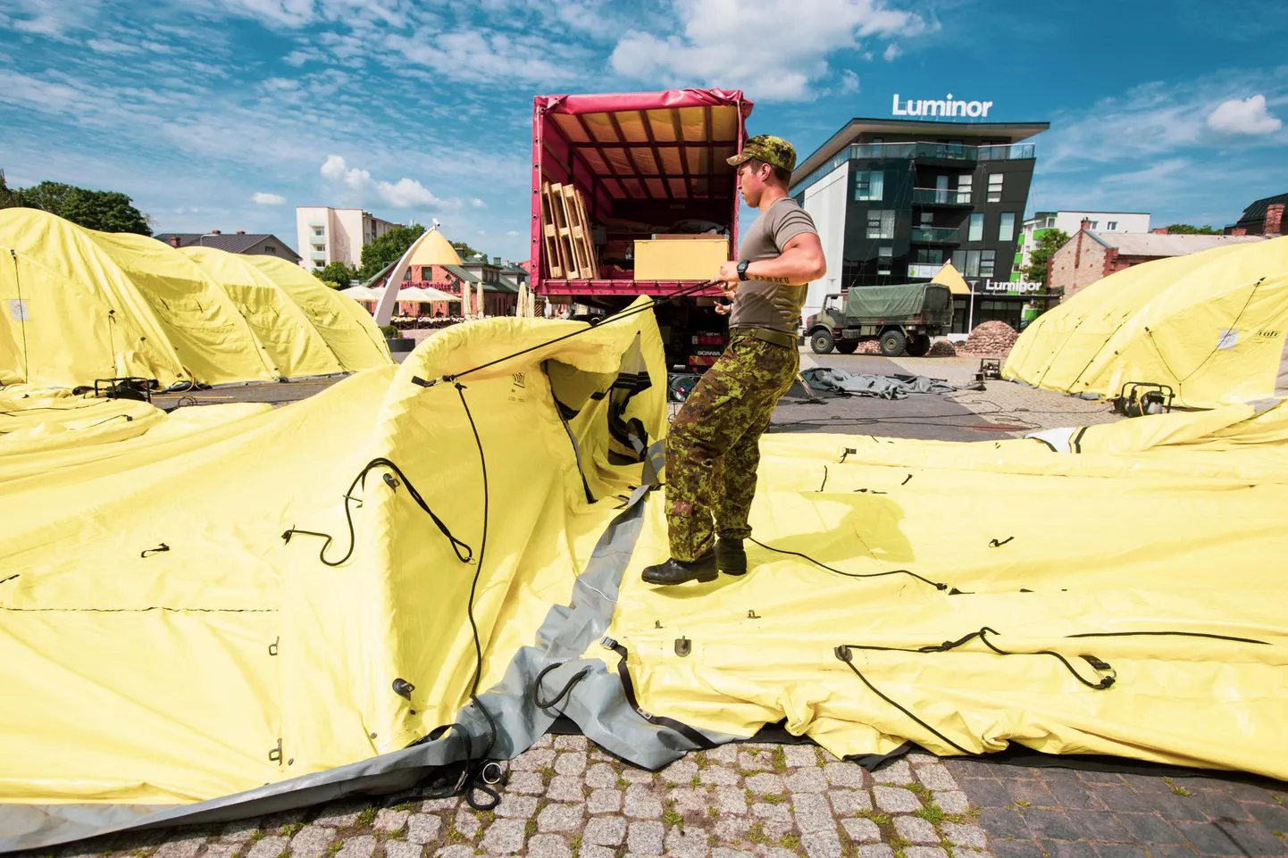 Doonoritelgid ootavad verd loovutama.